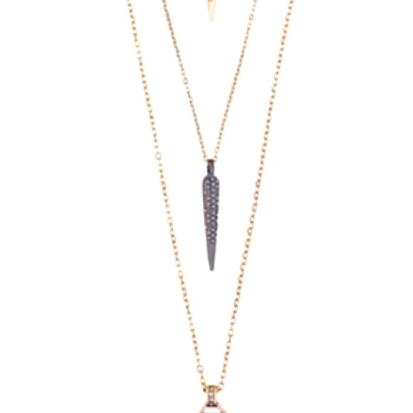 Chloe & Isabel arrow necklace - Picture 1 of 5